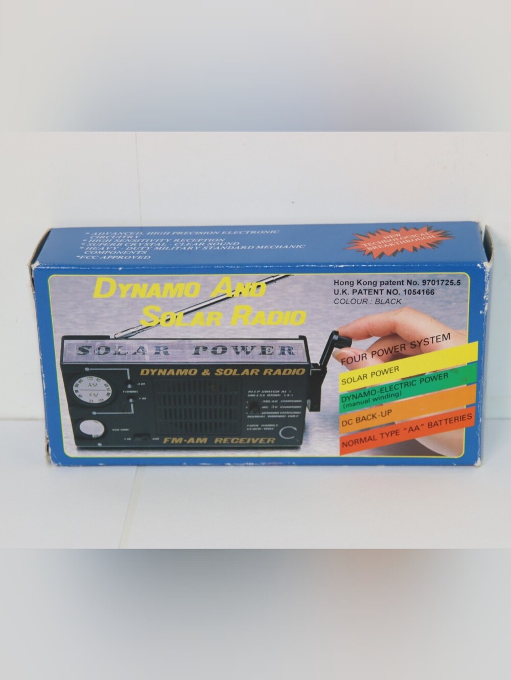 Dynamo and Solar Radio - Black Portable FM/AM Receiver